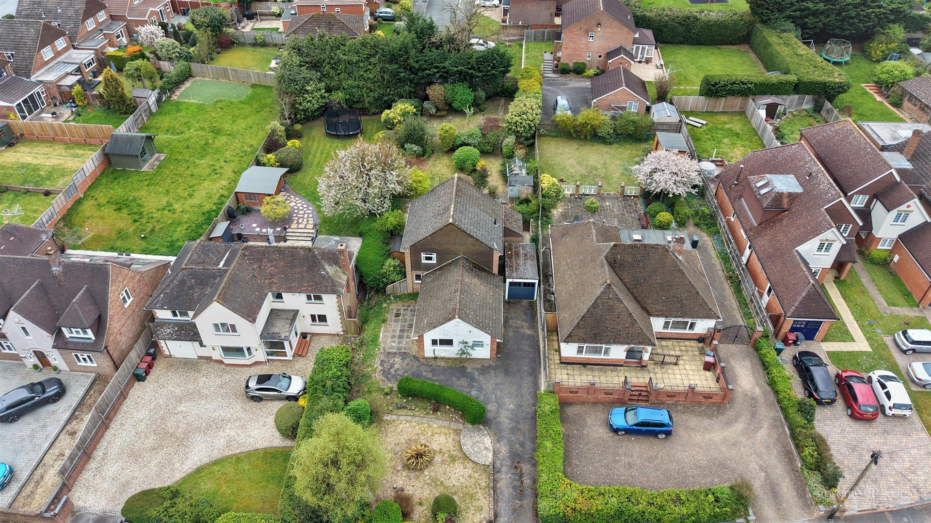 Chapel Hill, Tilehurst, Reading